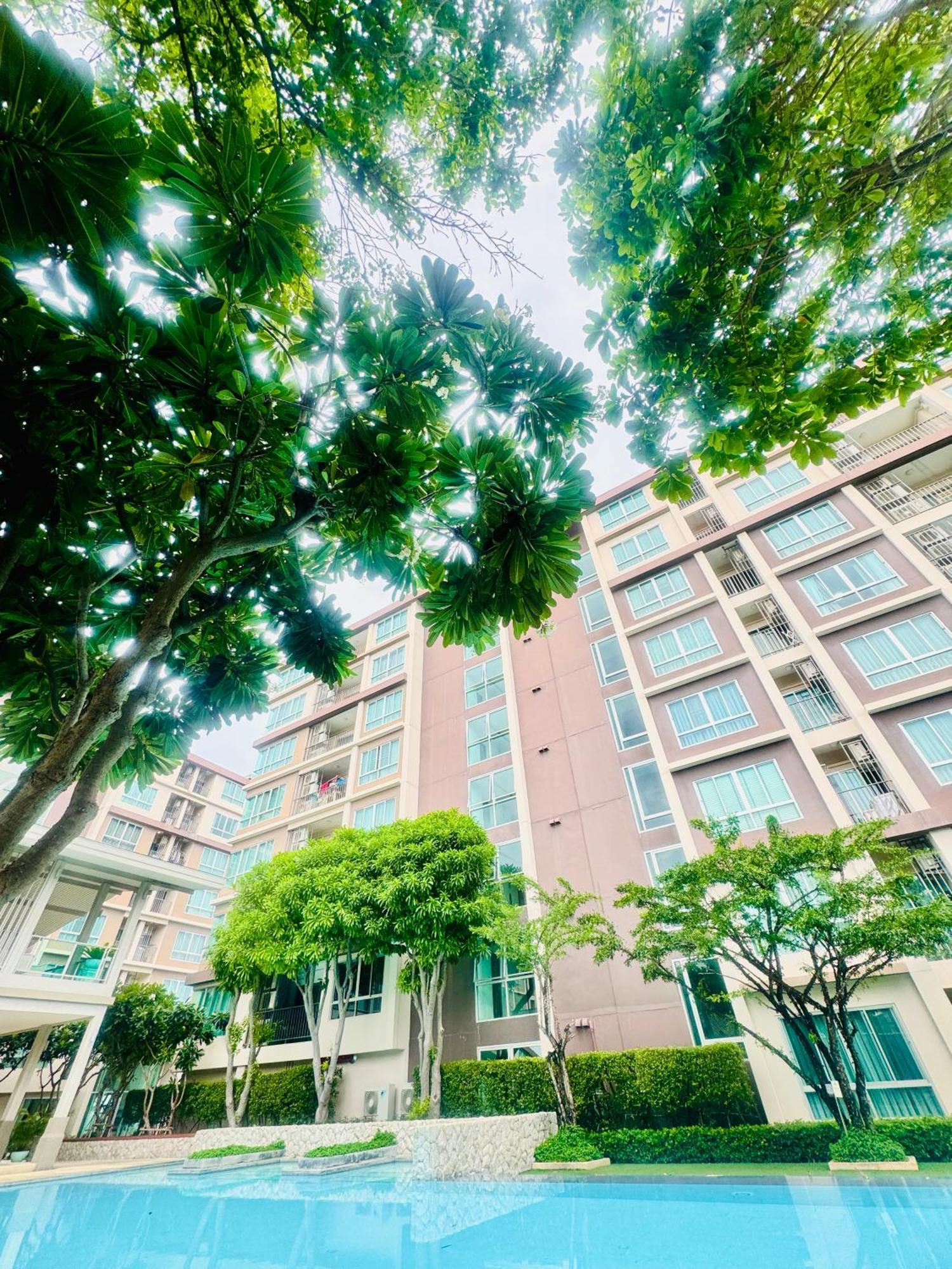 Sea&Mountain View,5 Mins Walk To Famous Beach With King Size Bed HHQ Extérieur photo